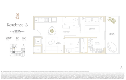 Plano de junior suite 513–813 con den, baño y balcón