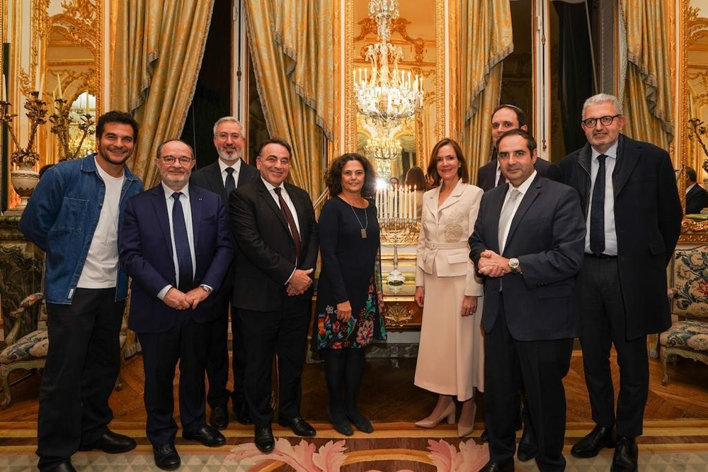 Allumage de la 8ème bougie de Hanoucca à l’ambassade des Etats-Unis