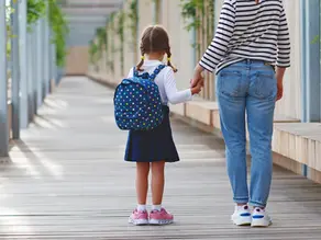 ¿Está mi hijo preparado para la Grundschule? Lo que las madres latinas deben saber antes de que su hijo empiece el colegio en Alemania