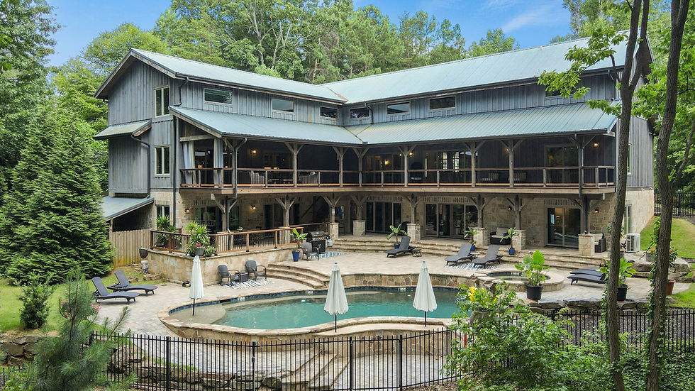 Timber Estate on Lanier