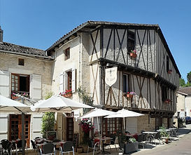 Auberge Saint JEan.jpg