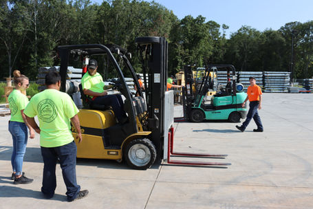 FORKLIFT.JPG