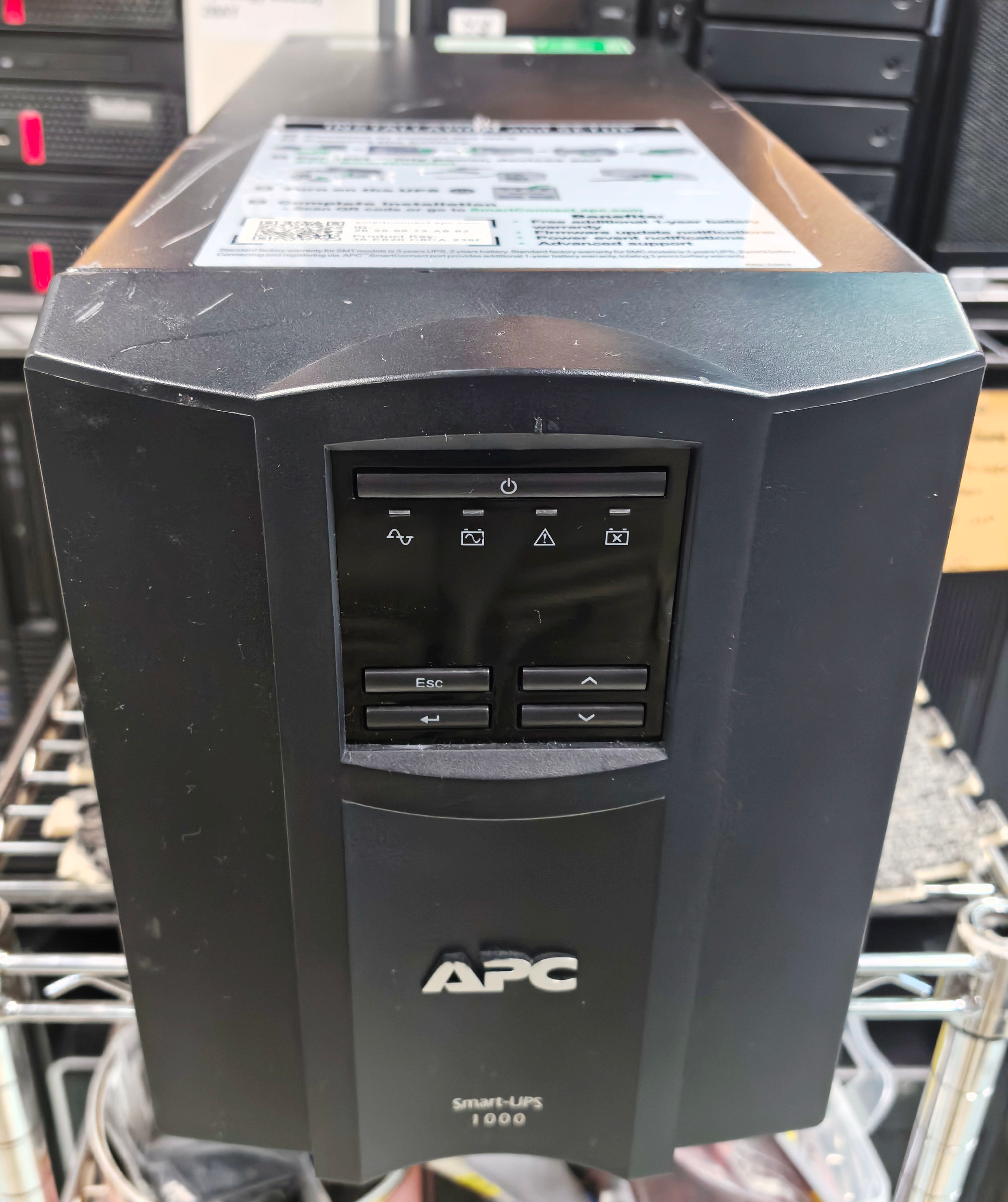 APC SMT1000IC 1000W UPS