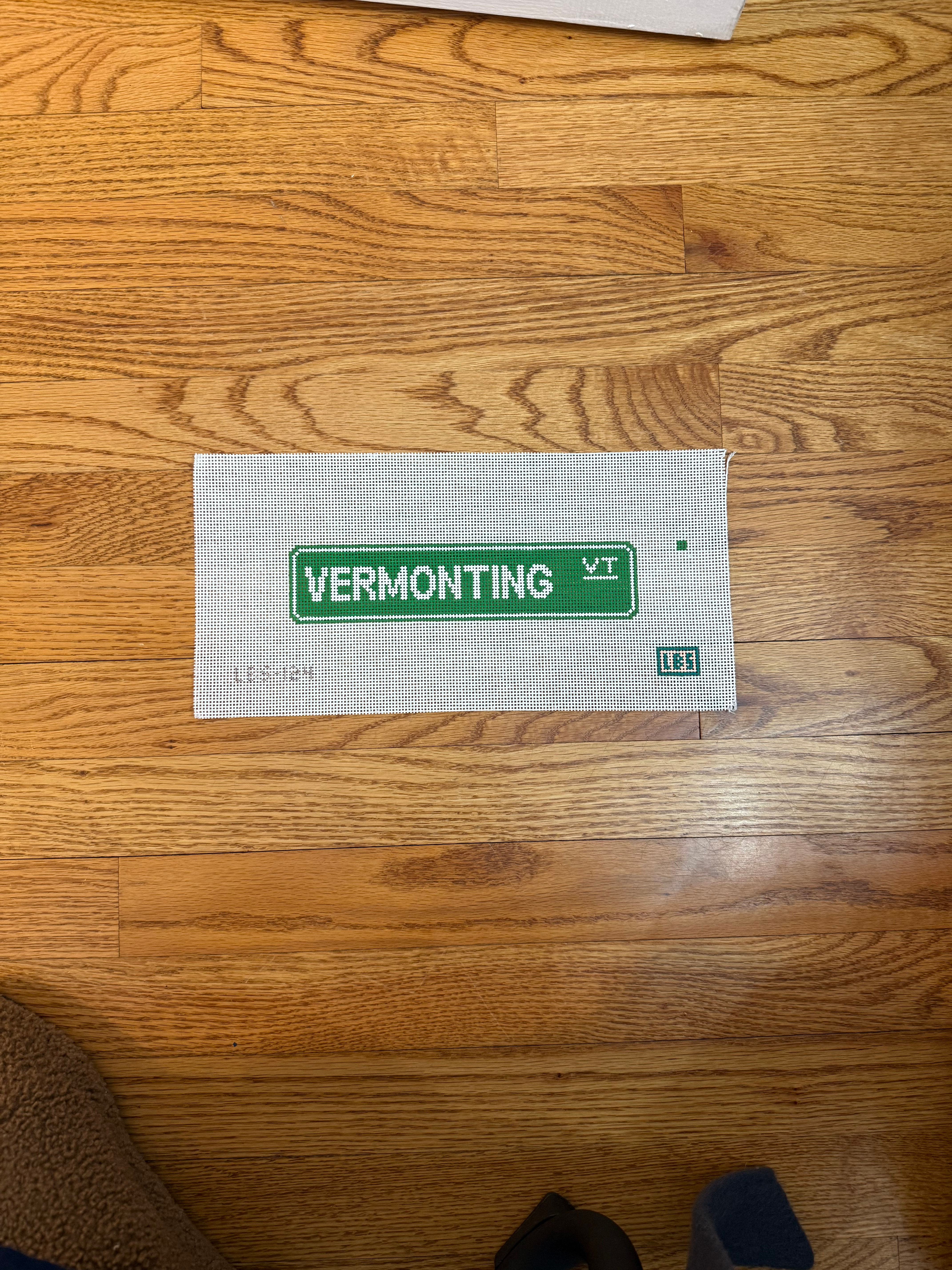 Vermonting Canvas - Le Beau Stitch