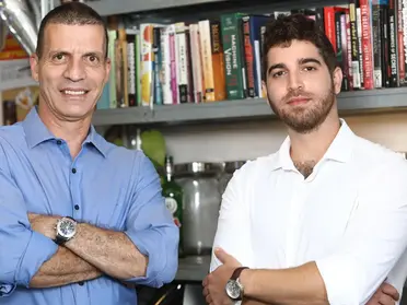 הרציונל - לאפשר לכולם להשקיע בשוק הקריפטו בצורה פשוטה ונכונה