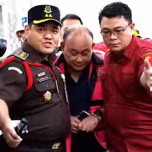 Indonesia Detains Ex-Nutrition Agency Chief Amid Free Meal Scandal