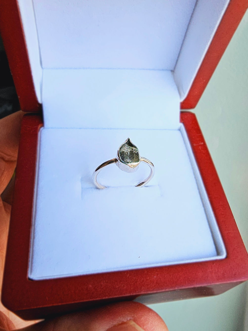 Thumbnail: Moldavite ring silver C+++ 1.5g