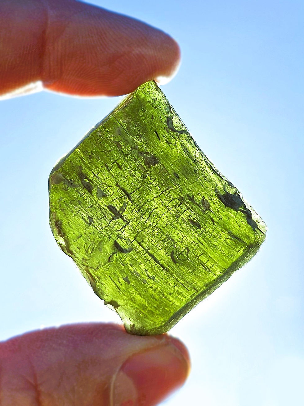 Thumbnail: Moldavite C++ 22.3g