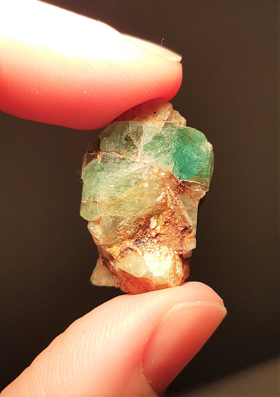 Thumbnail: Smaragd B+ 7,1 (35,5ct)
