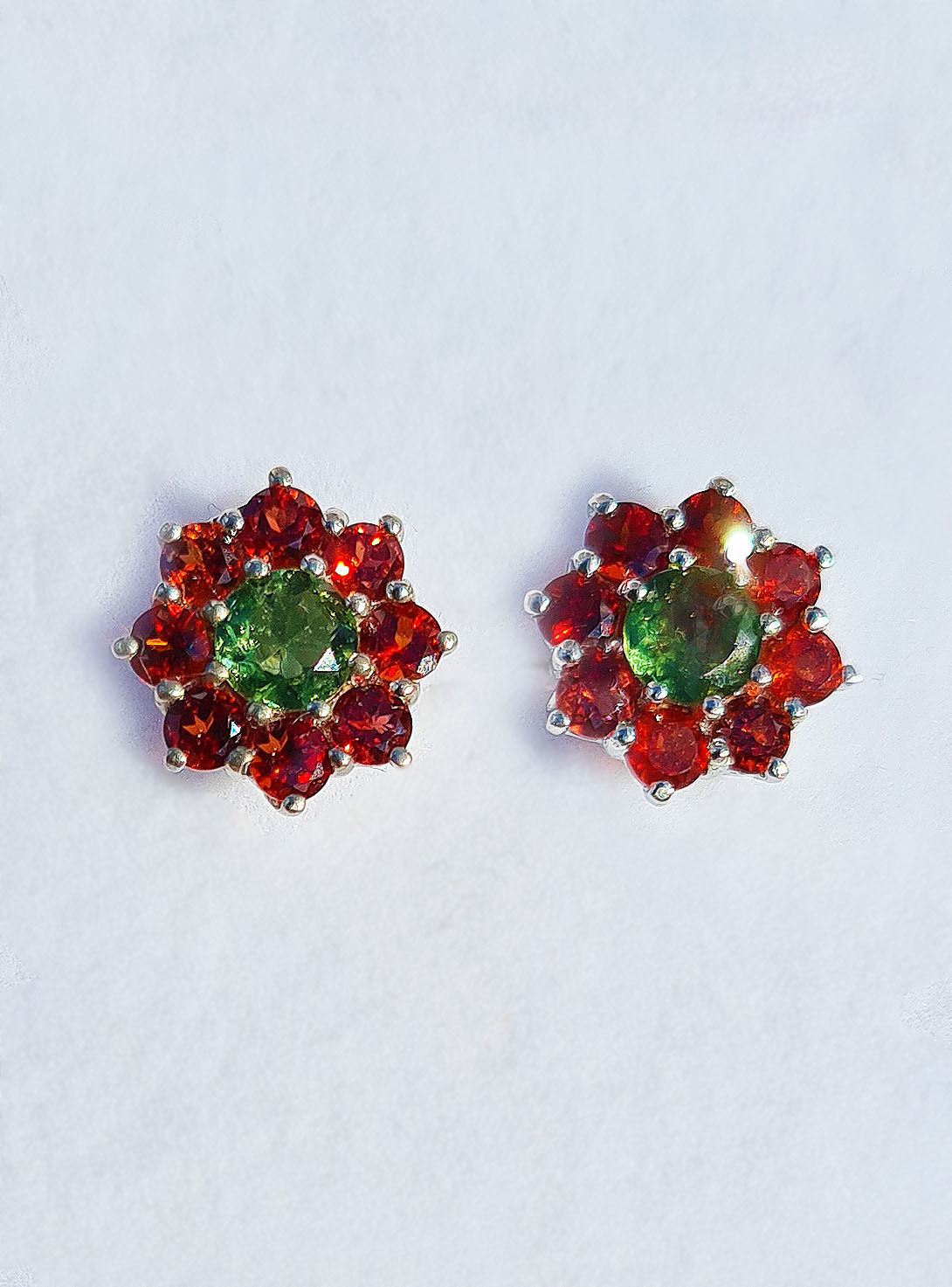 Moldavit Granat uhani roža življenja srebro A+++ 3g