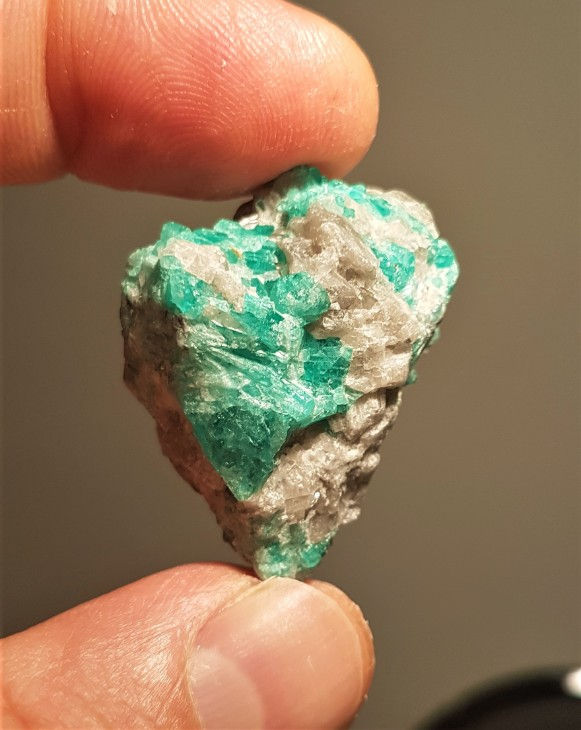 Smaragd B++ 16,8g (84ct)