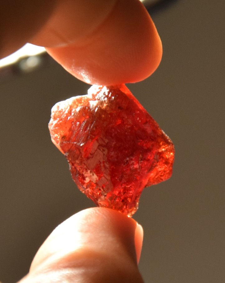 Thumbnail: Granat Spesartin C+++ 14,3g