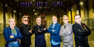 LOS PERICOS CELEBRAN SUS 30 AÑOS DE CARRERA
