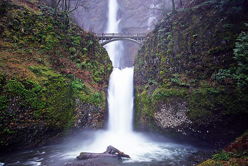 Multnomah_Falls.jpeg