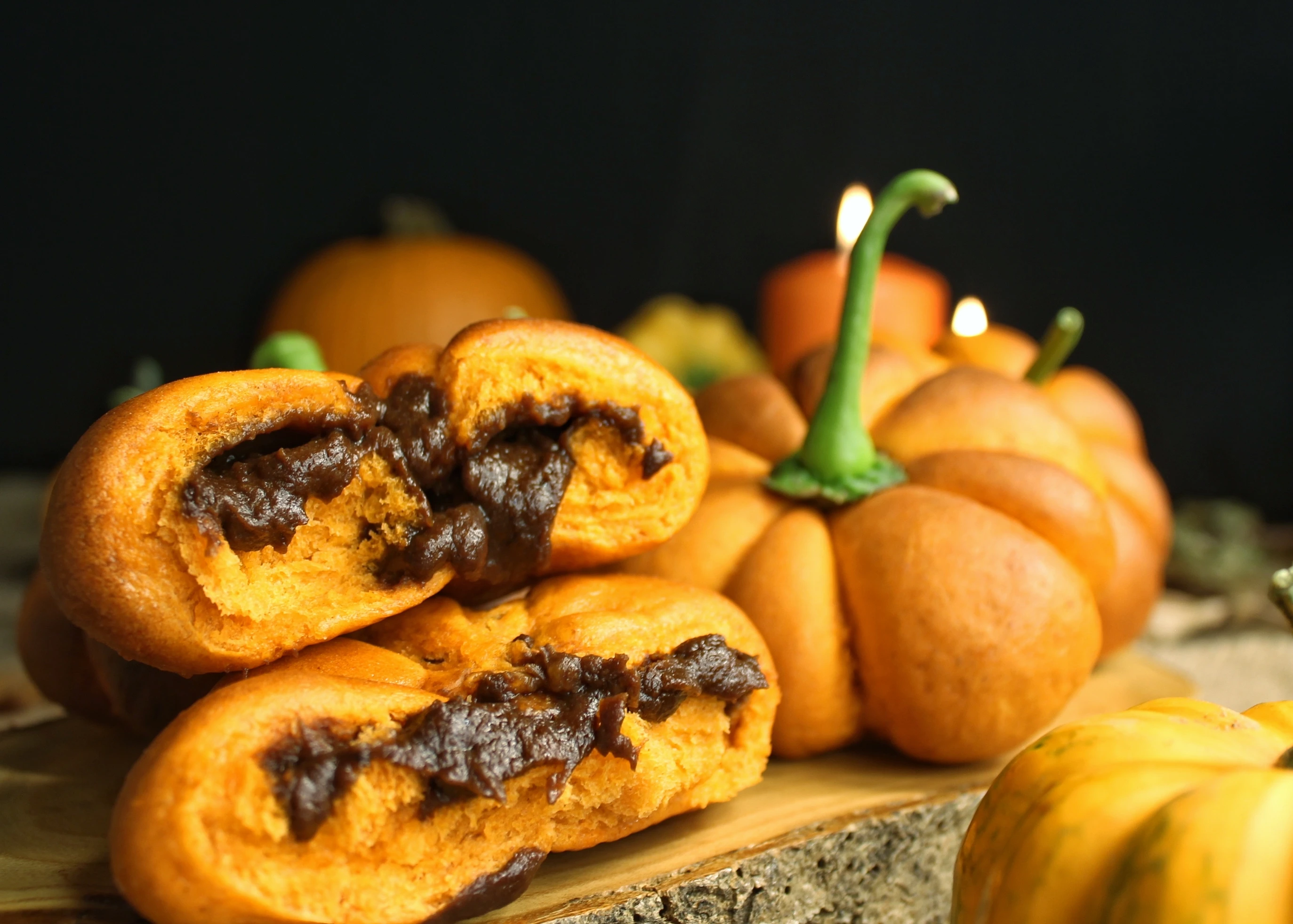 Pumpkin and Chocolate Bread Rolls