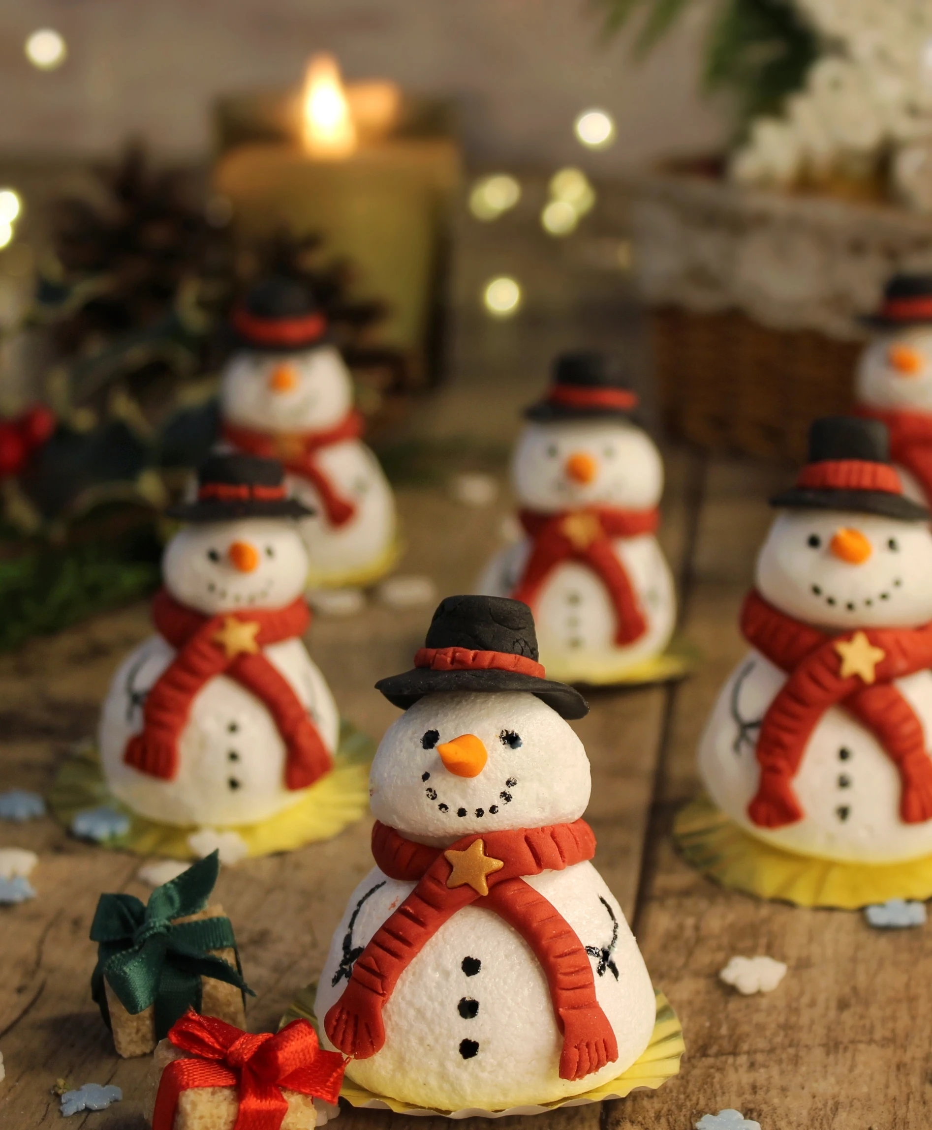 Snowman Meringue Cookies