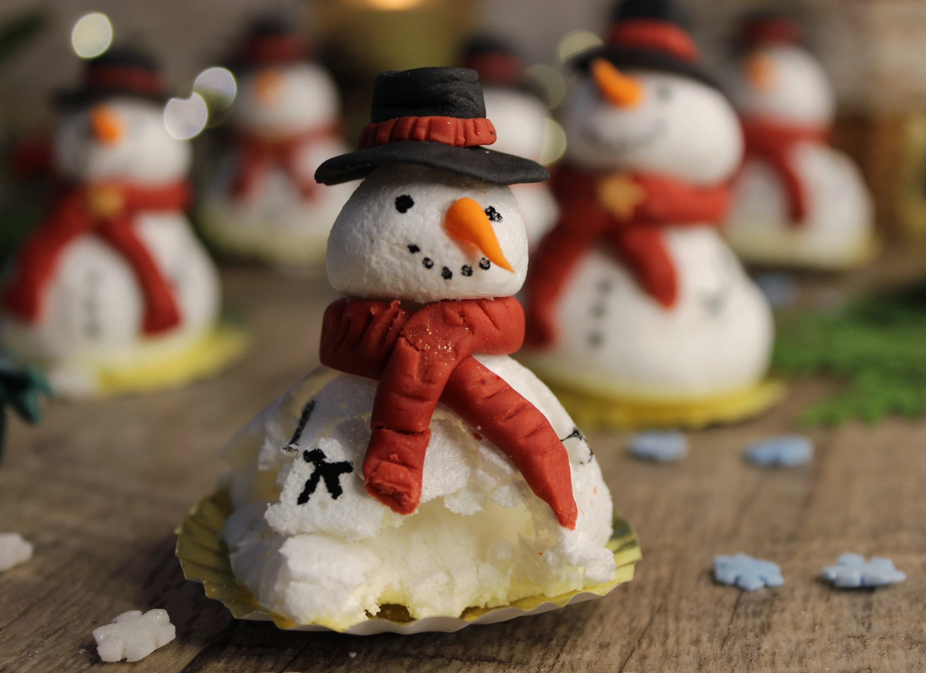 Snowman Meringue Cookies