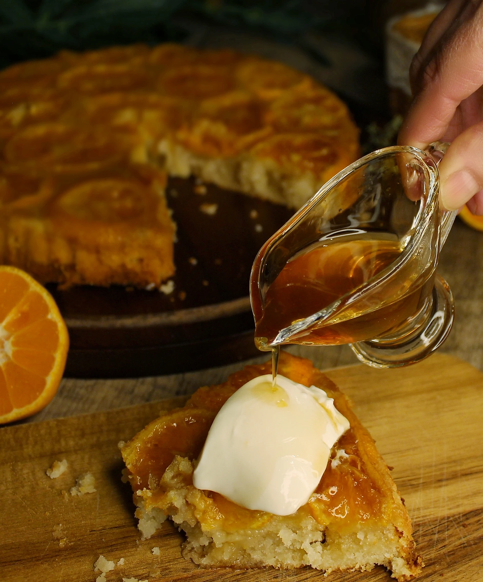 fig, cardamom and semolina cake