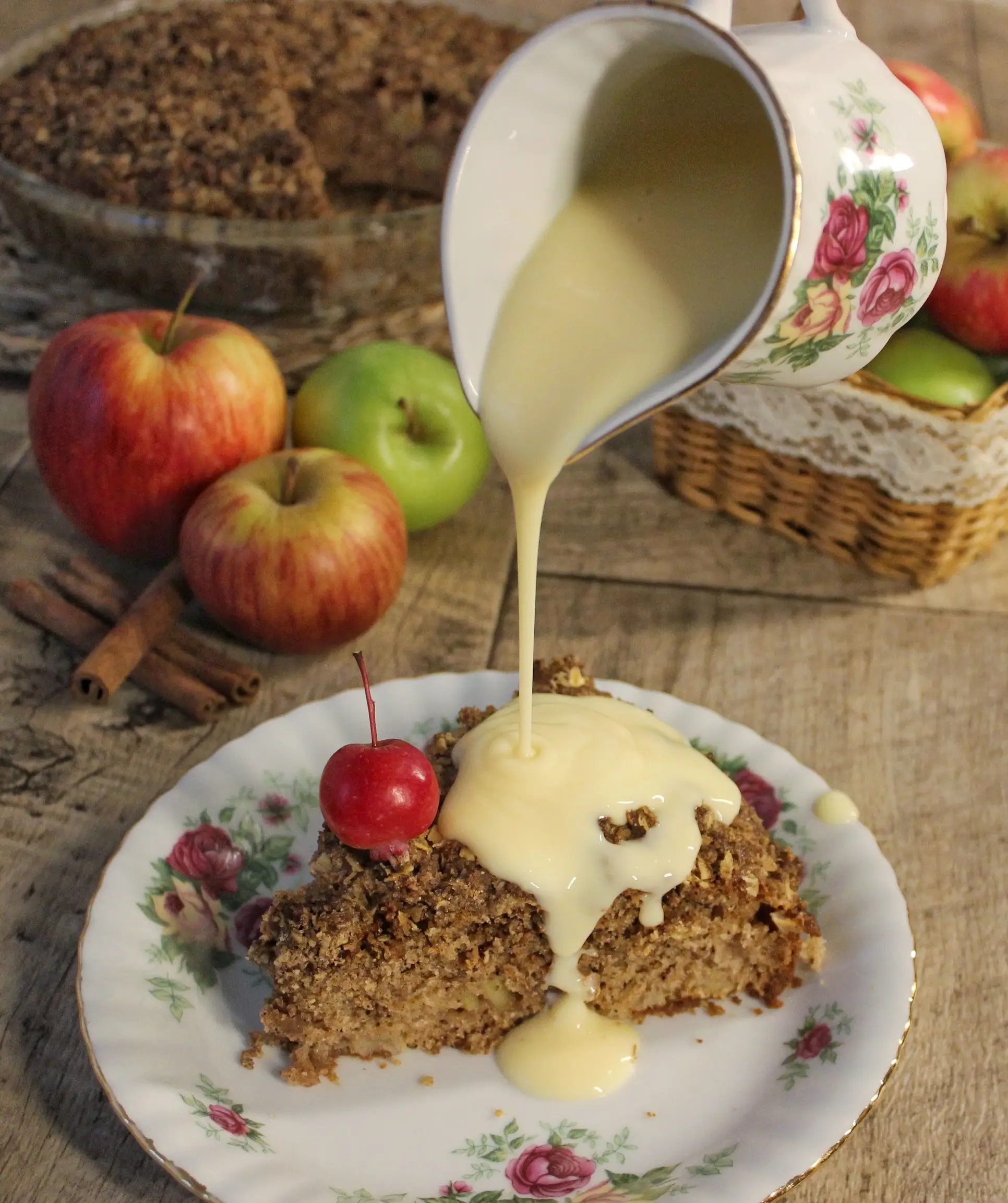 apple crumble cake