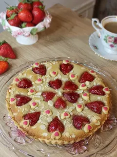 Strawberry Bakewell Tart