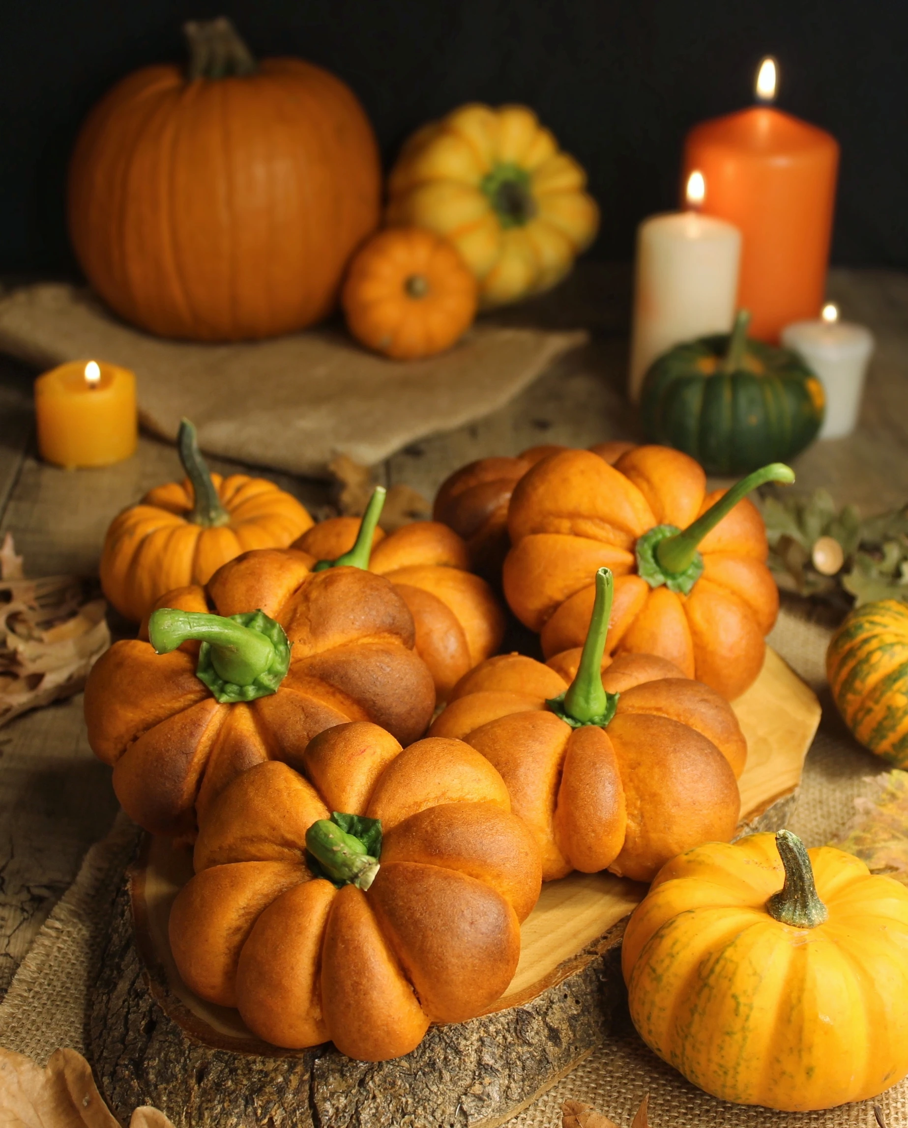 Pumpkin and Chocolate Bread Rolls