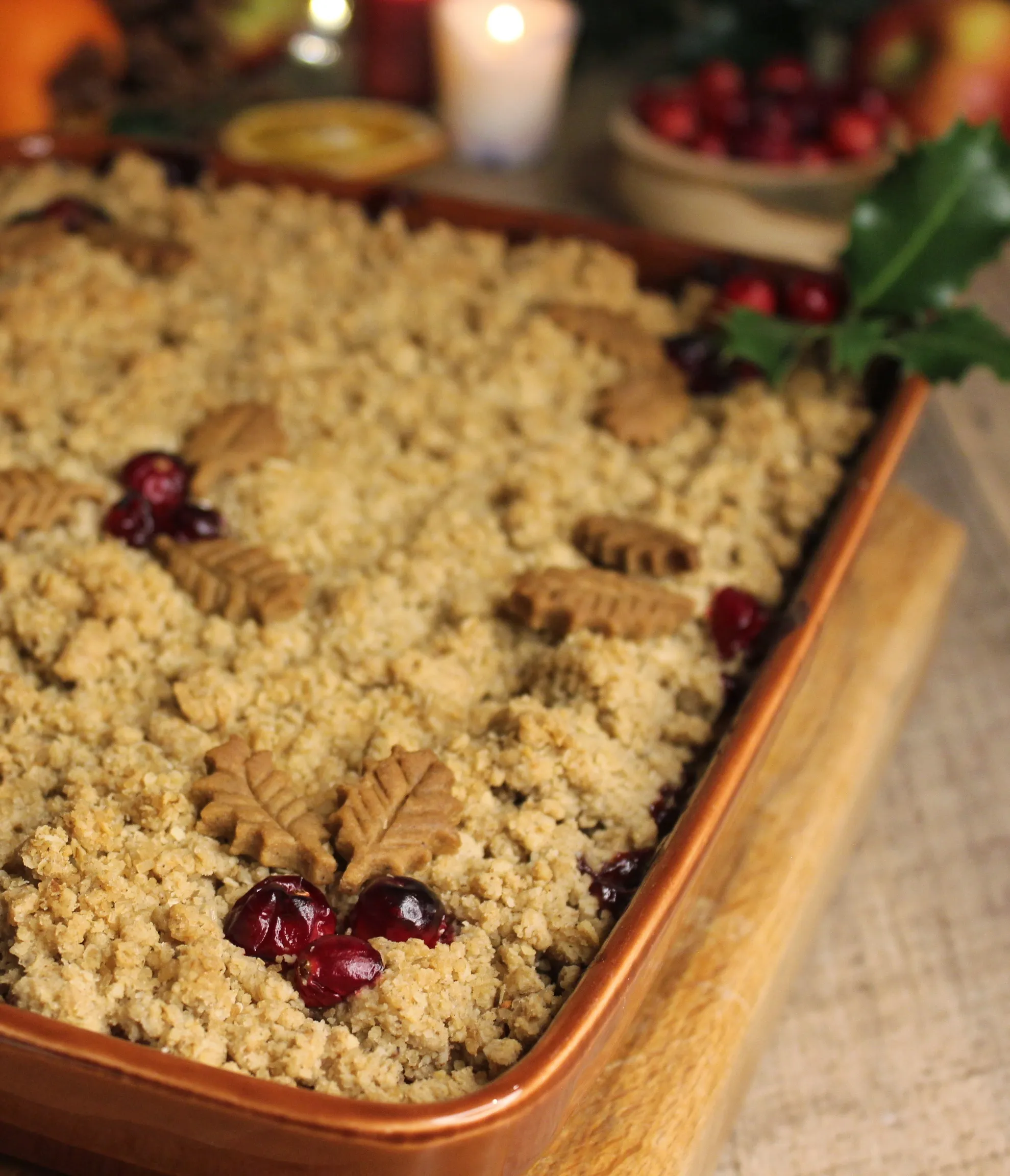 Apple, Persimmon and Cranberry Crumble