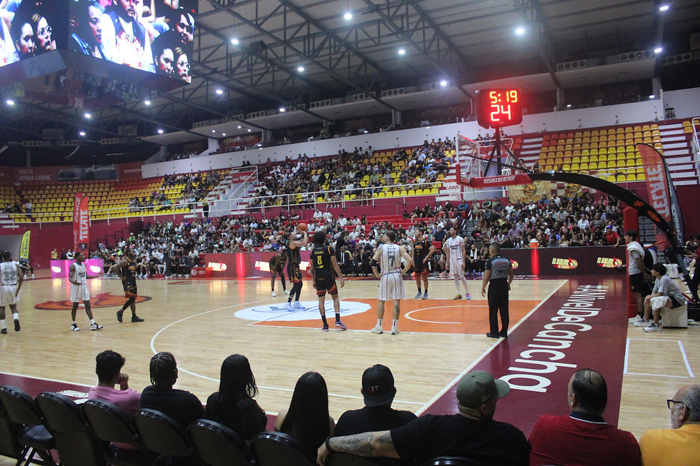 Panoramica del segundo duelo de la serie entre El Calor de Cancún y Mineros de Zacatecas. Foto: Sixto López Casa Madrid / Radio Da Vinci 88.1 FM