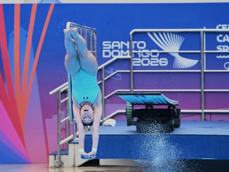 Mexicana Rut Páez logra oro en trampolín