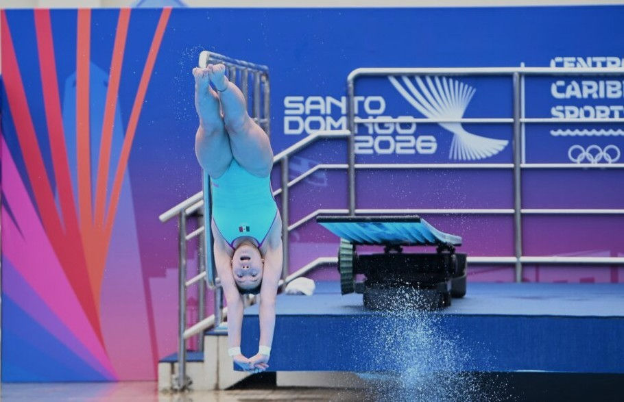 Mexicana Rut Páez logra oro en trampolín