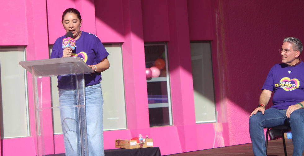 Blanca Merari Tziu Muñoz, presidenta municipal de Puerto Morelos durante su mensaje en el evento del Teletón Foto: Sixto López Casa Madrid / Radio Da Vinci 88.1 FM