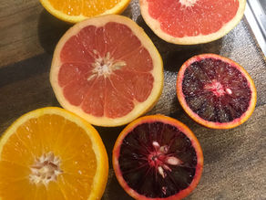 I remember my first Valencian orange juice. It was thick, sweet, and sunshine in a glass. I’ve been hooked ever since. 	As I was preparing it one morning, my friend Xavi watched with curiosity as I squeezed the orange — pulp and all — into the cup. 	“Does everyone in California drink it like that?” he asked curiously 	“No,” I laughed, “most people drink just the juice. But I love it with the pulp, too.” 	A flicker of horror flashed across his face. Just a blink. Then he quickly recovered. «Bit of an overreaction», I thought to myself. 	However, I remember that look — those moments when I’m caught up in conversation, speaking freely, and then, for a second, something in the air shifts, like a moment of unspoken shock. Spaniards will not correct your Spanish, it is considered rude, but every once in a while, their face will give it away.  	In these moments, I mentally rewind, scan the sentence, and usually find it: a gender slip. I switch the noun from masculine to feminine...