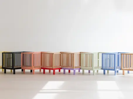 Kleurrijke ledikanten voor de babykamer