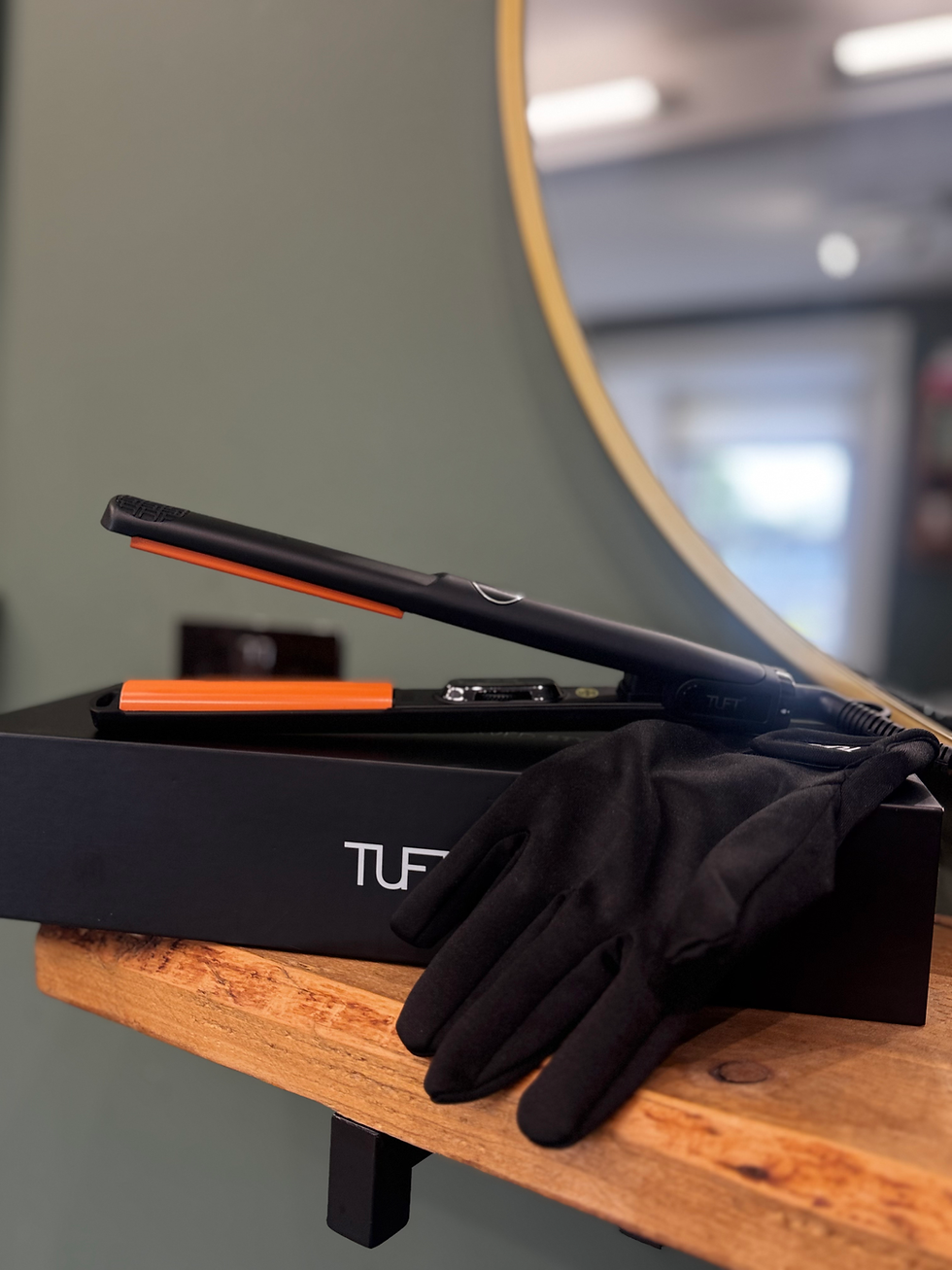 Thumbnail: Tuft curved styler