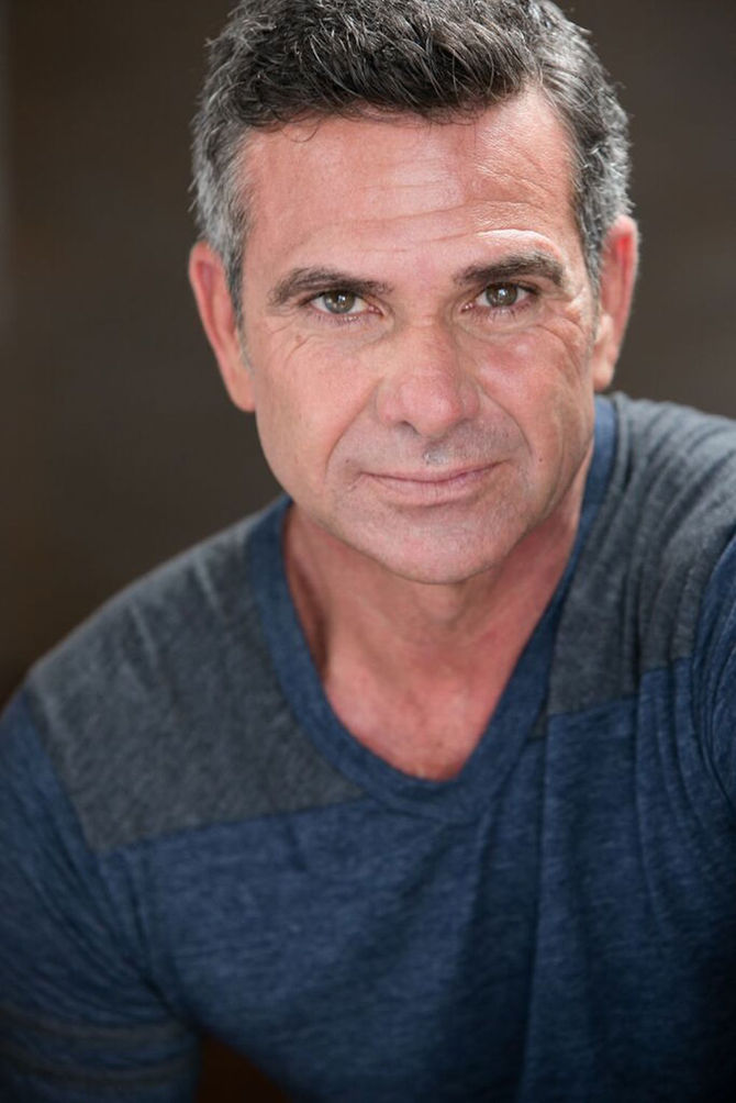 Bradley Bowen To Star in Flight