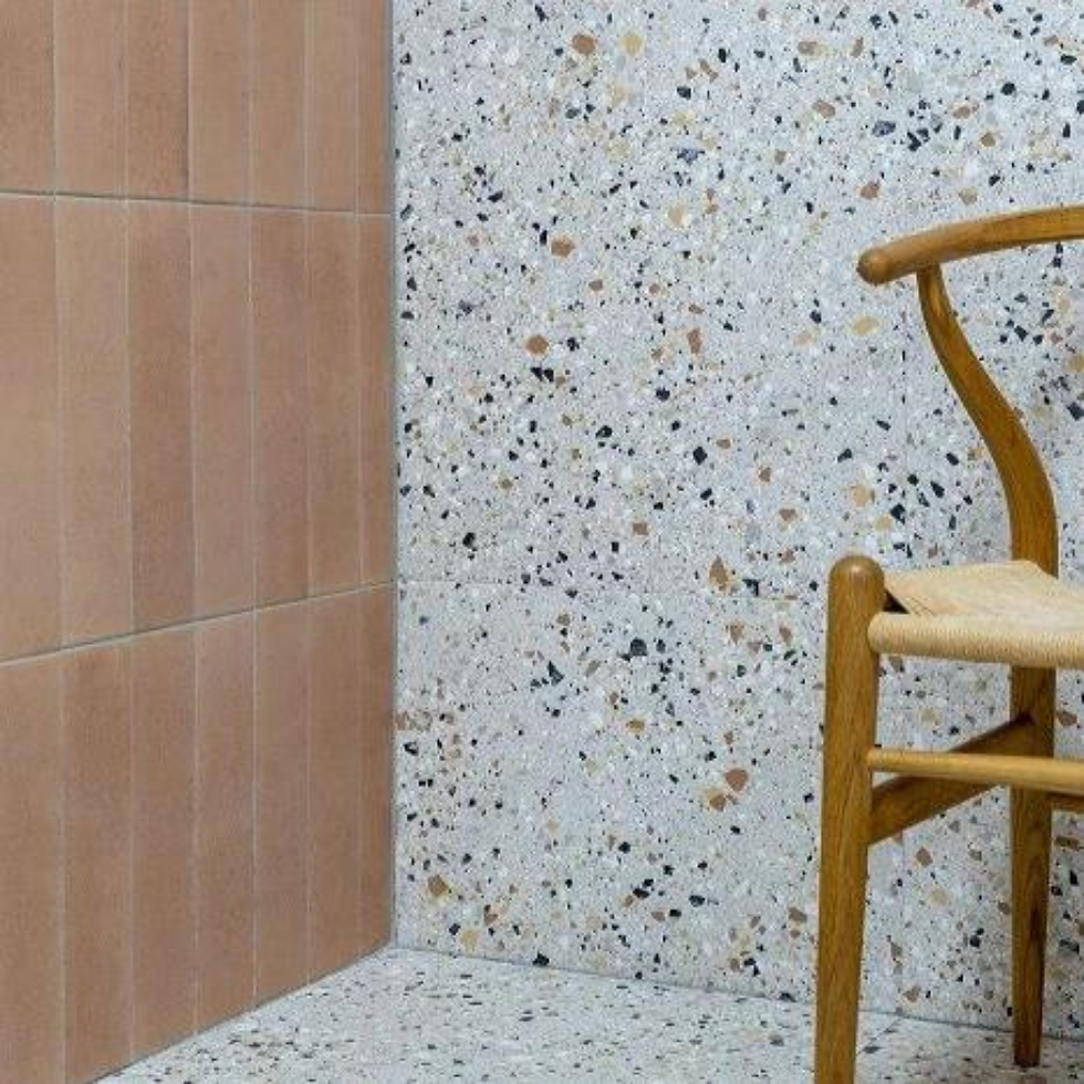 Terrazzo Moors White Roomset