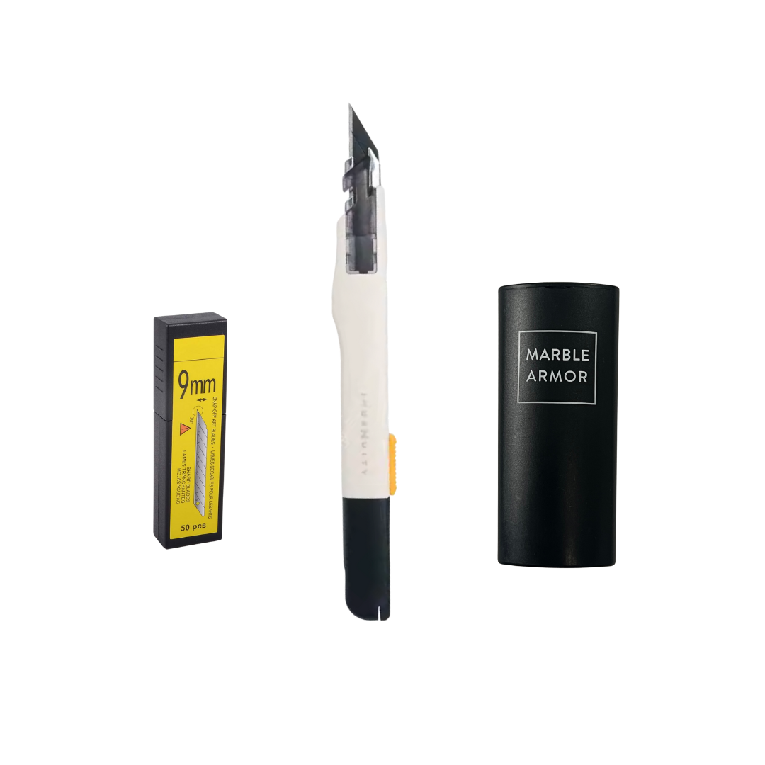 Snap Knife with Replacement Blades