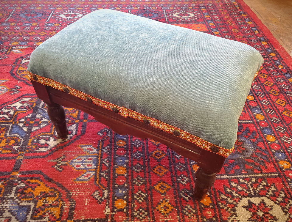 Thumbnail: Victorian Footstool