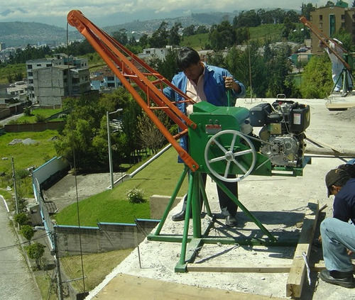 Elevador de materiales de construcción