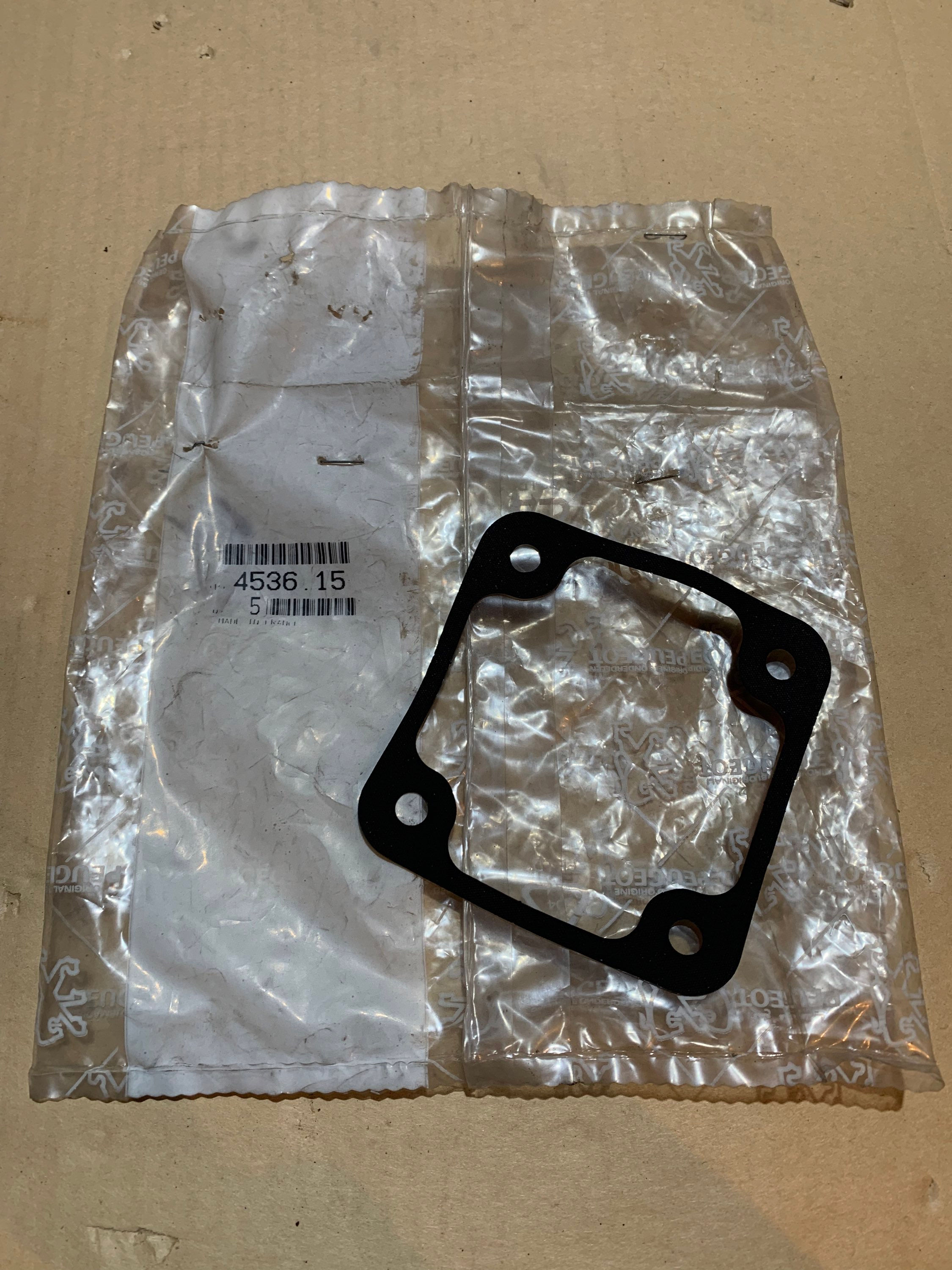 Peugeot 306 Brake Servo Gasket , XU10J4 , N.O.S , 4536.15 
