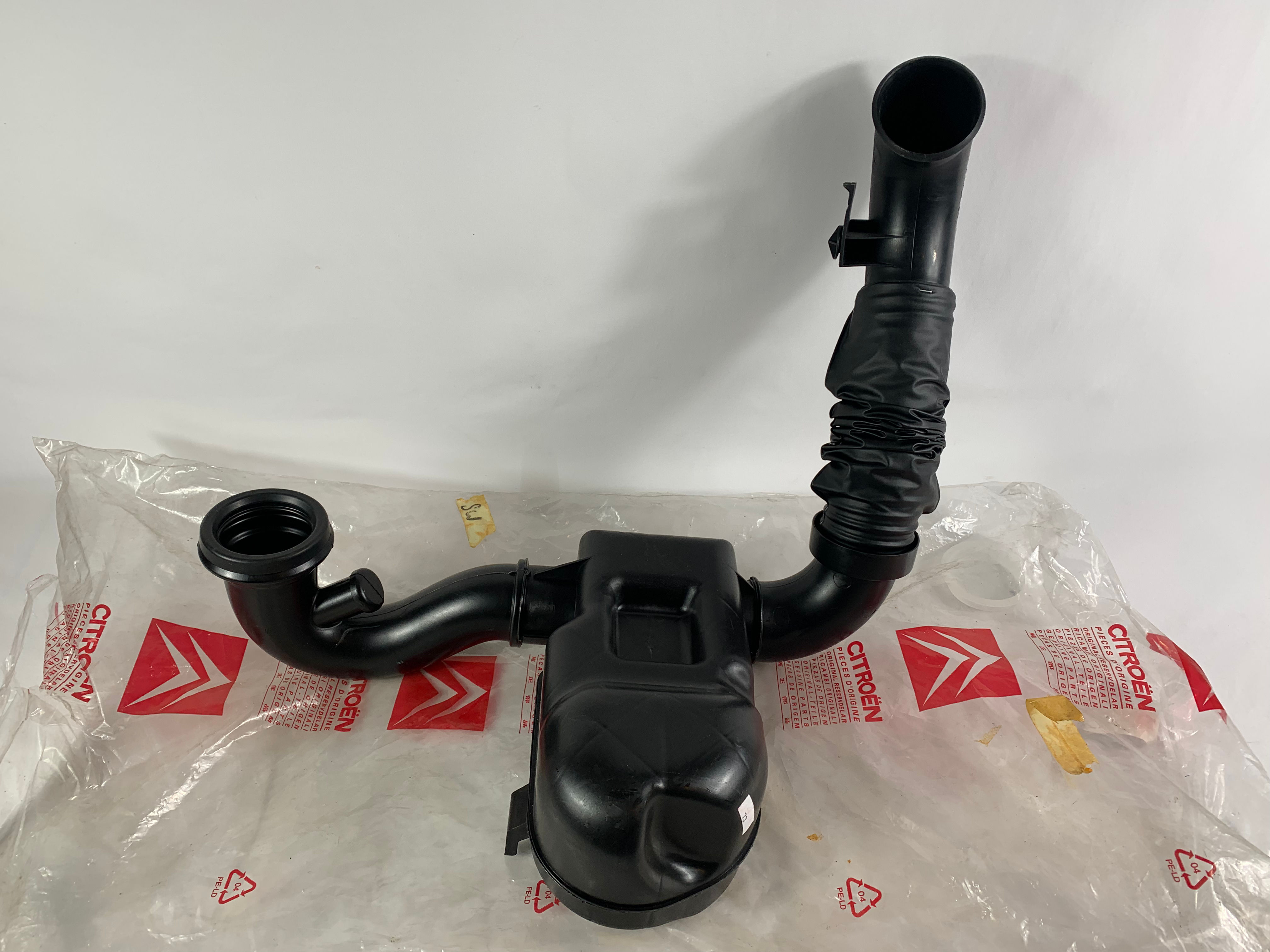 Citroen XSARA Petrol Air Intake/Air Box, N.O.S 1440.48