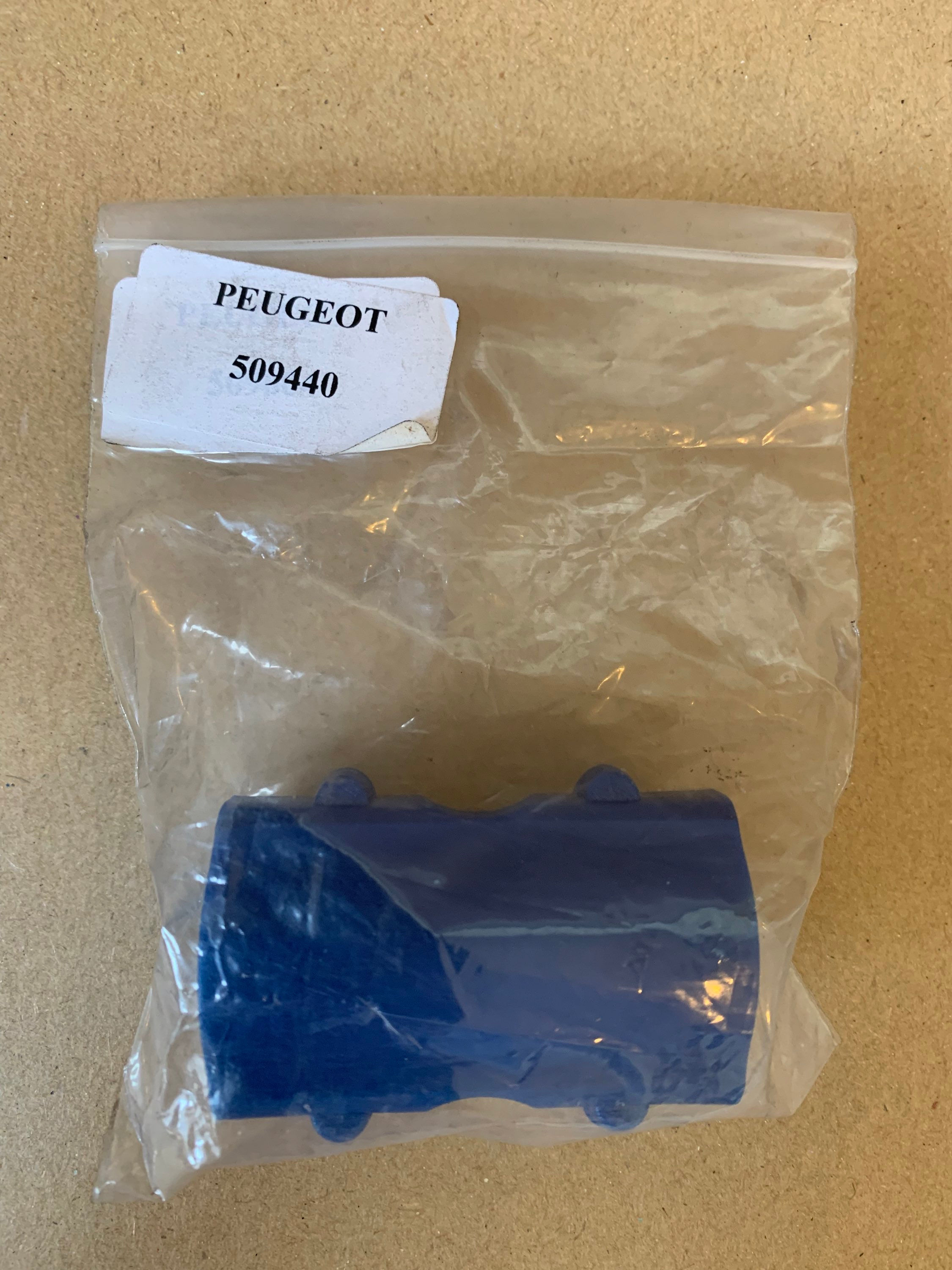 Peugeot 205 Anti Roll Bar Bushes, N.O.S 5094.40