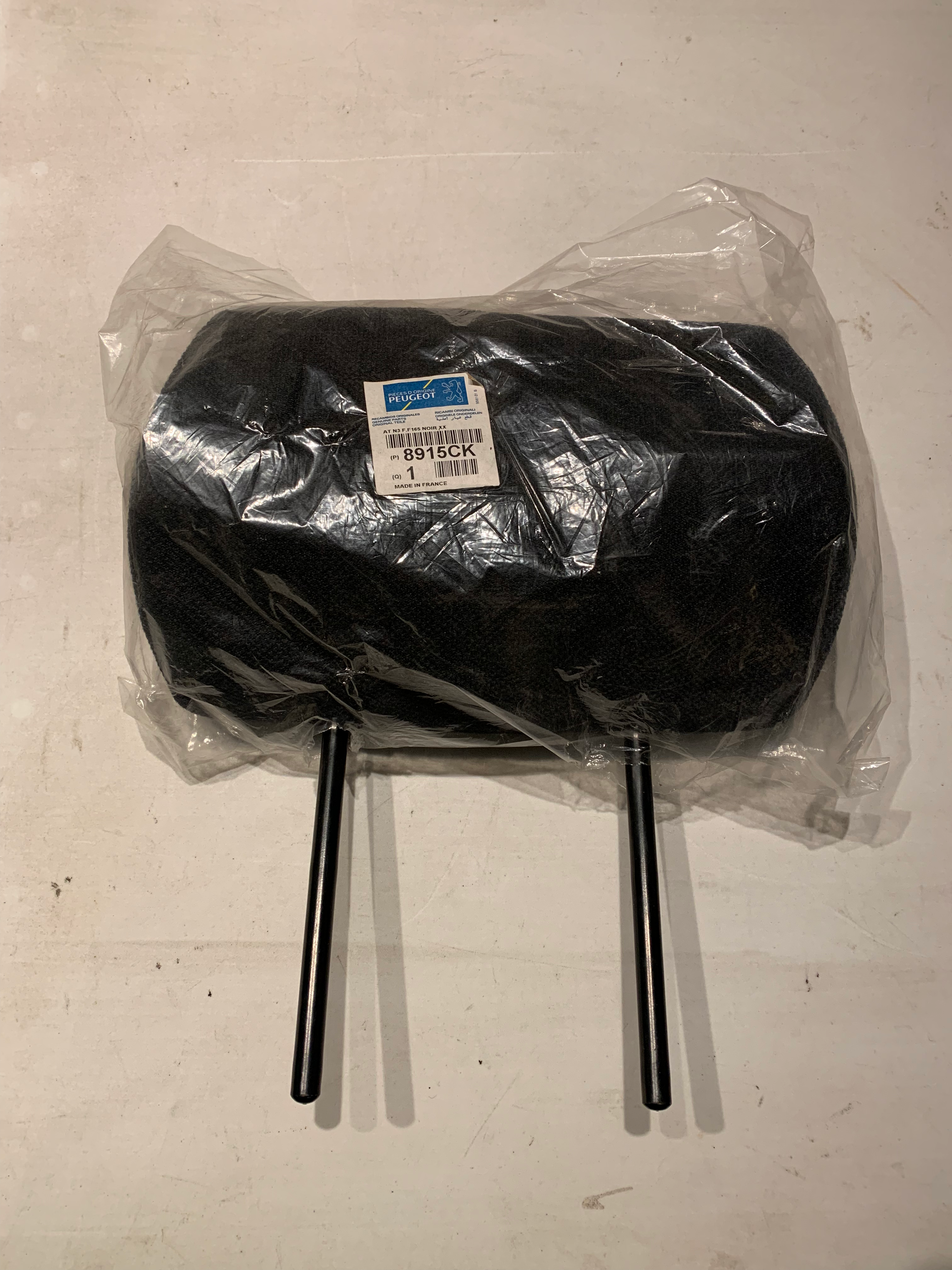 Peugeot 306 Headrest , N.O.S , 8915.CK