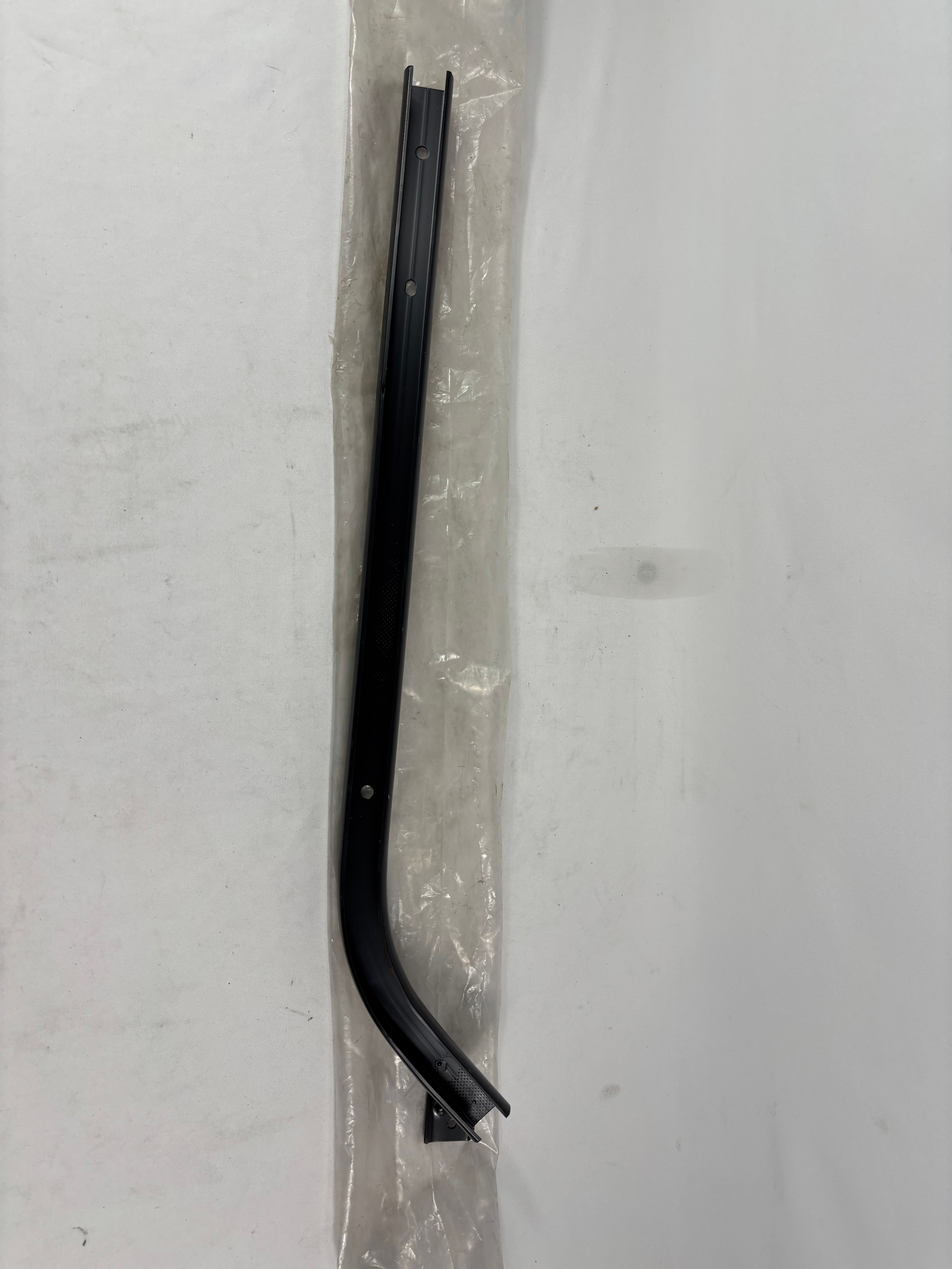 Citroen Berlingo and Peugeot Partner Sliding Door Rail, N.O.S 9033.E0