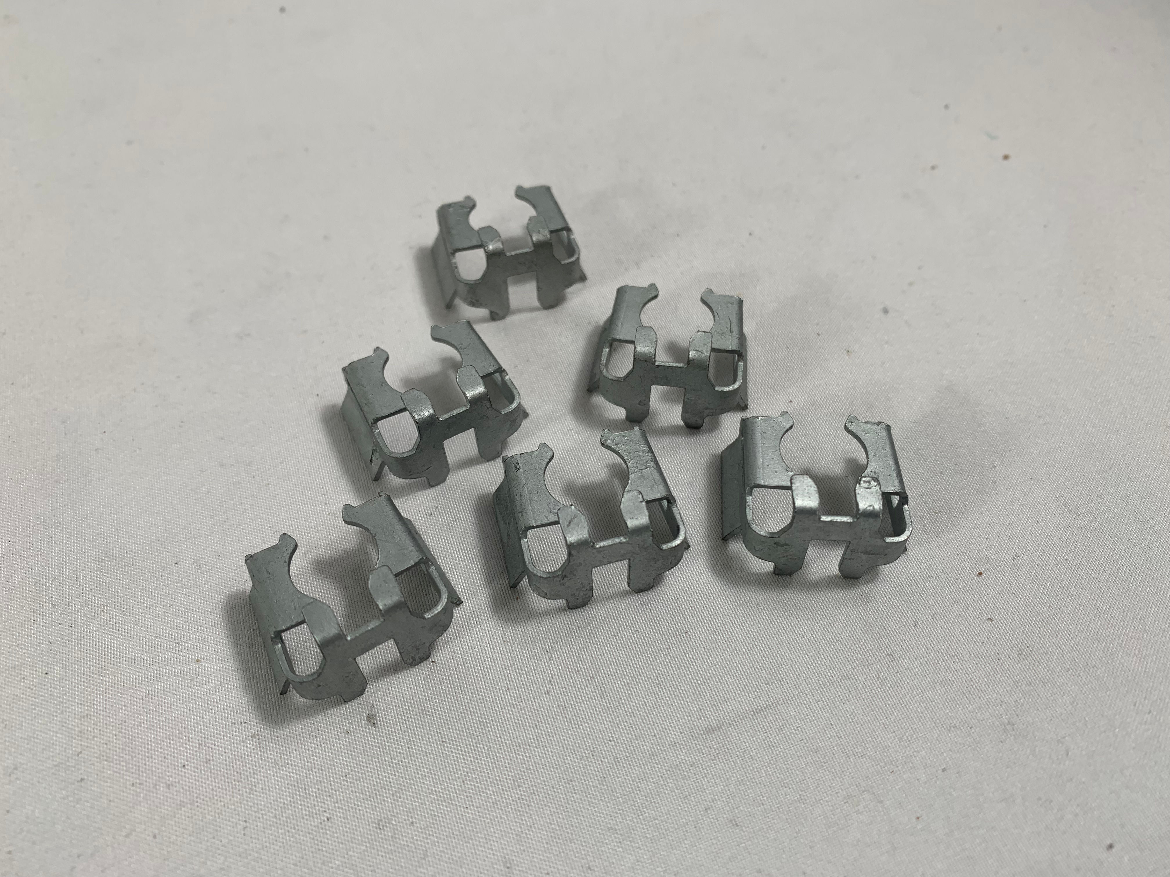 Peugeot TU Injector Clips, N.O.S 1982.35