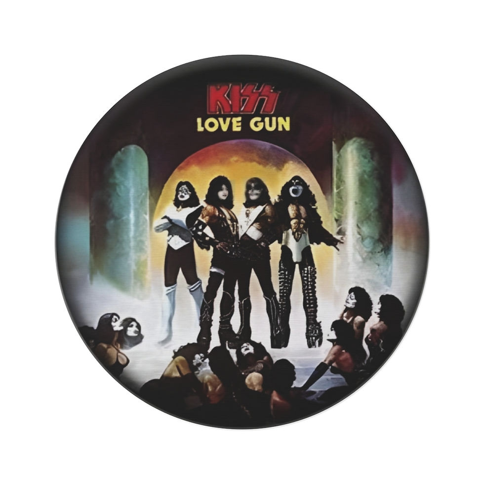 Round Area Rug. Kiss Love Gun