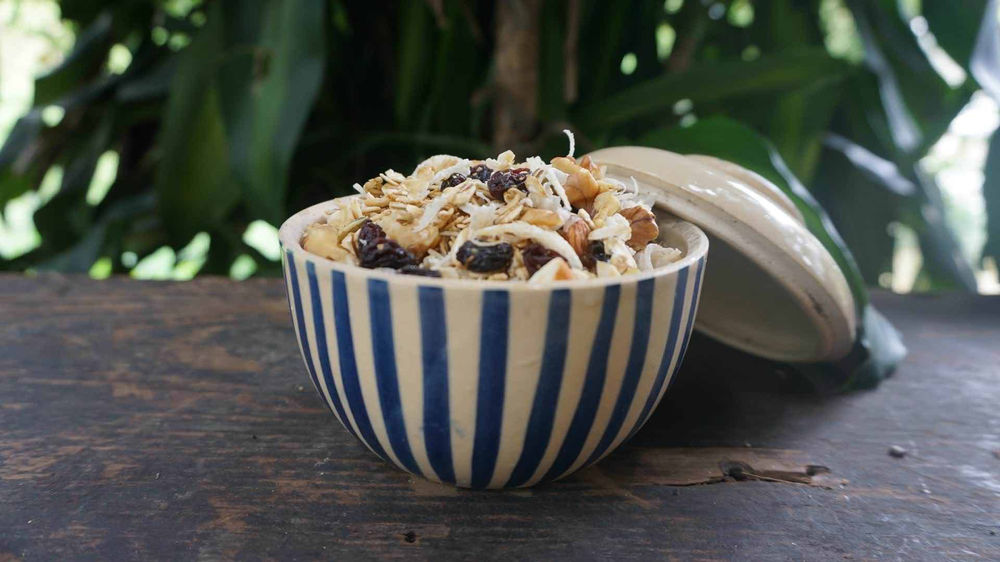 Cách làm Granola lành mạnh nhất: không dầu & siêu ngon!