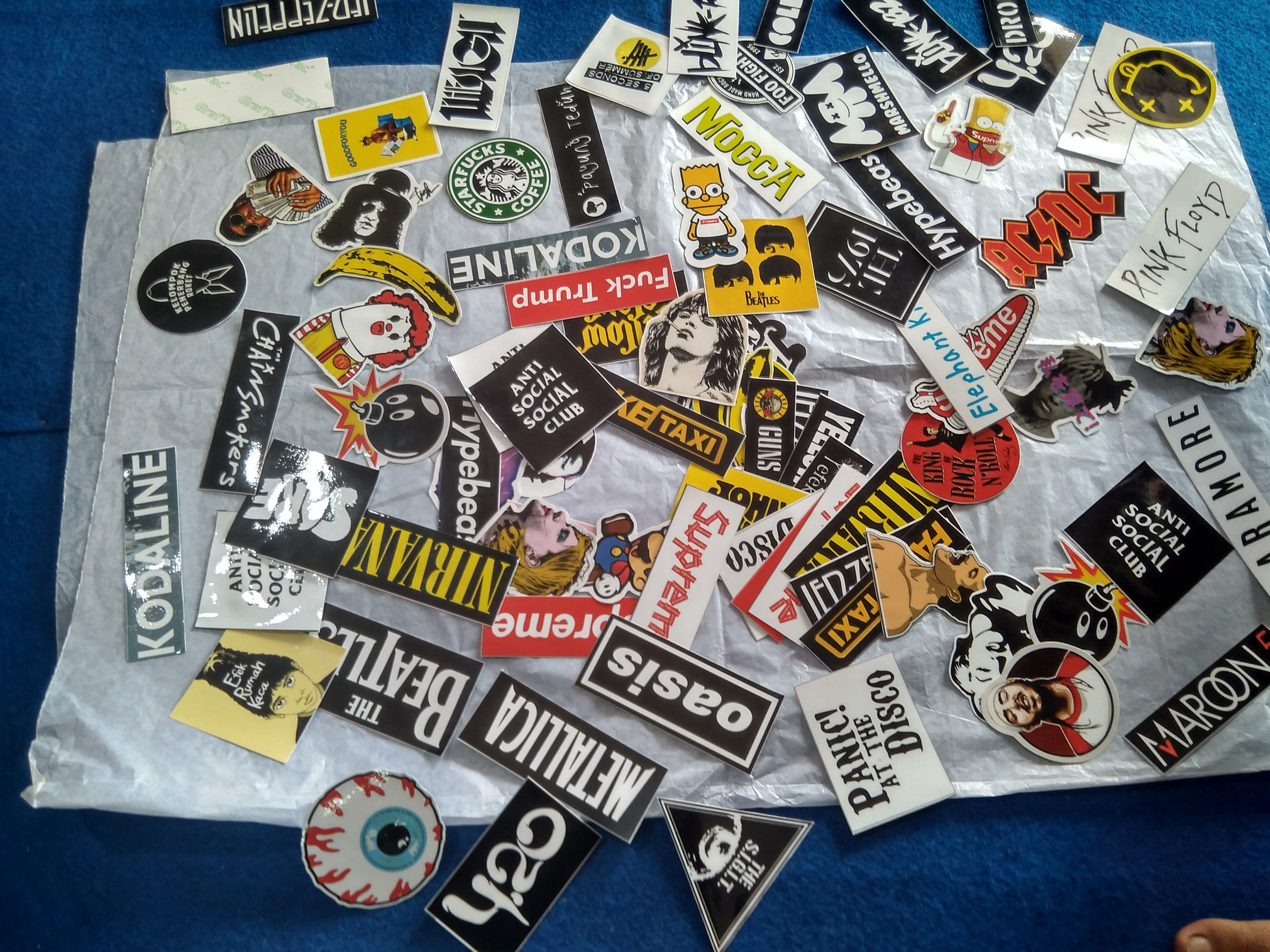 Stiker Modern Design 