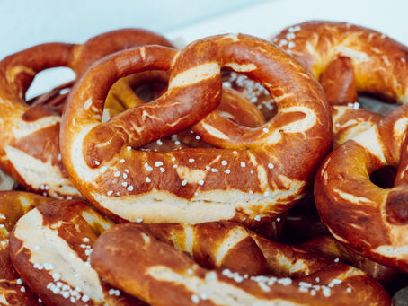 SELBSTGEMACHTE BREZELN