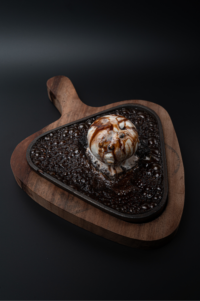 Thumbnail: ICE CREAM SUNDAES