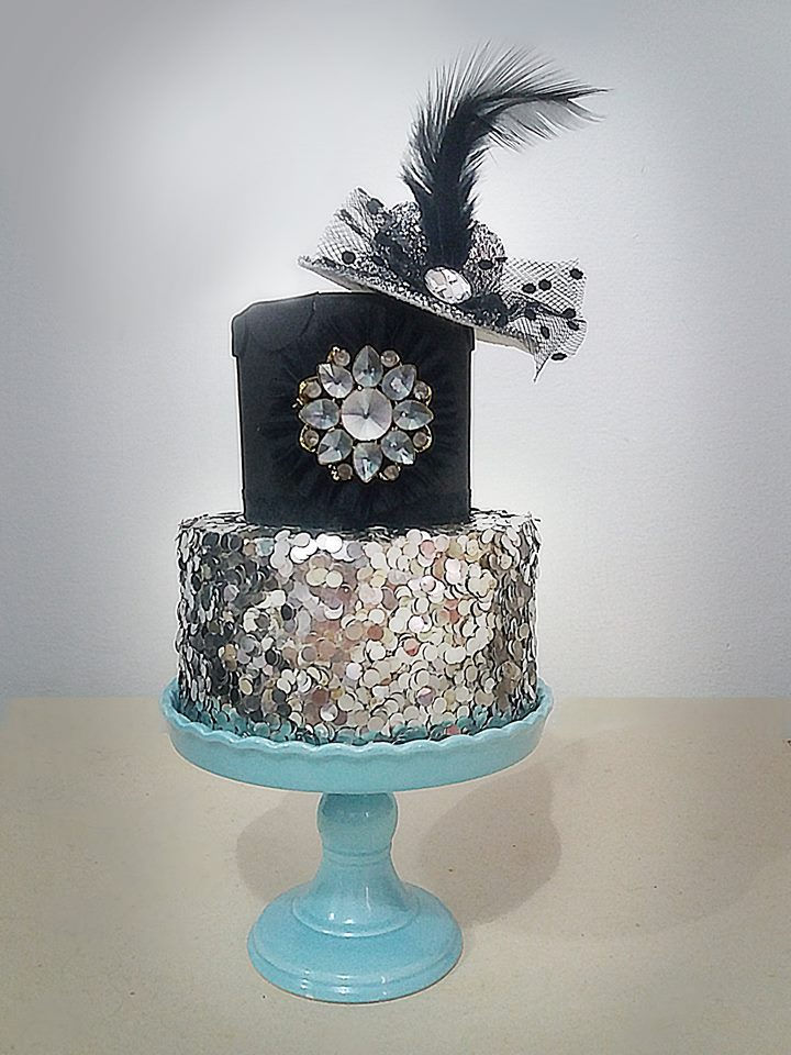 Mini Cake Preto e Prata